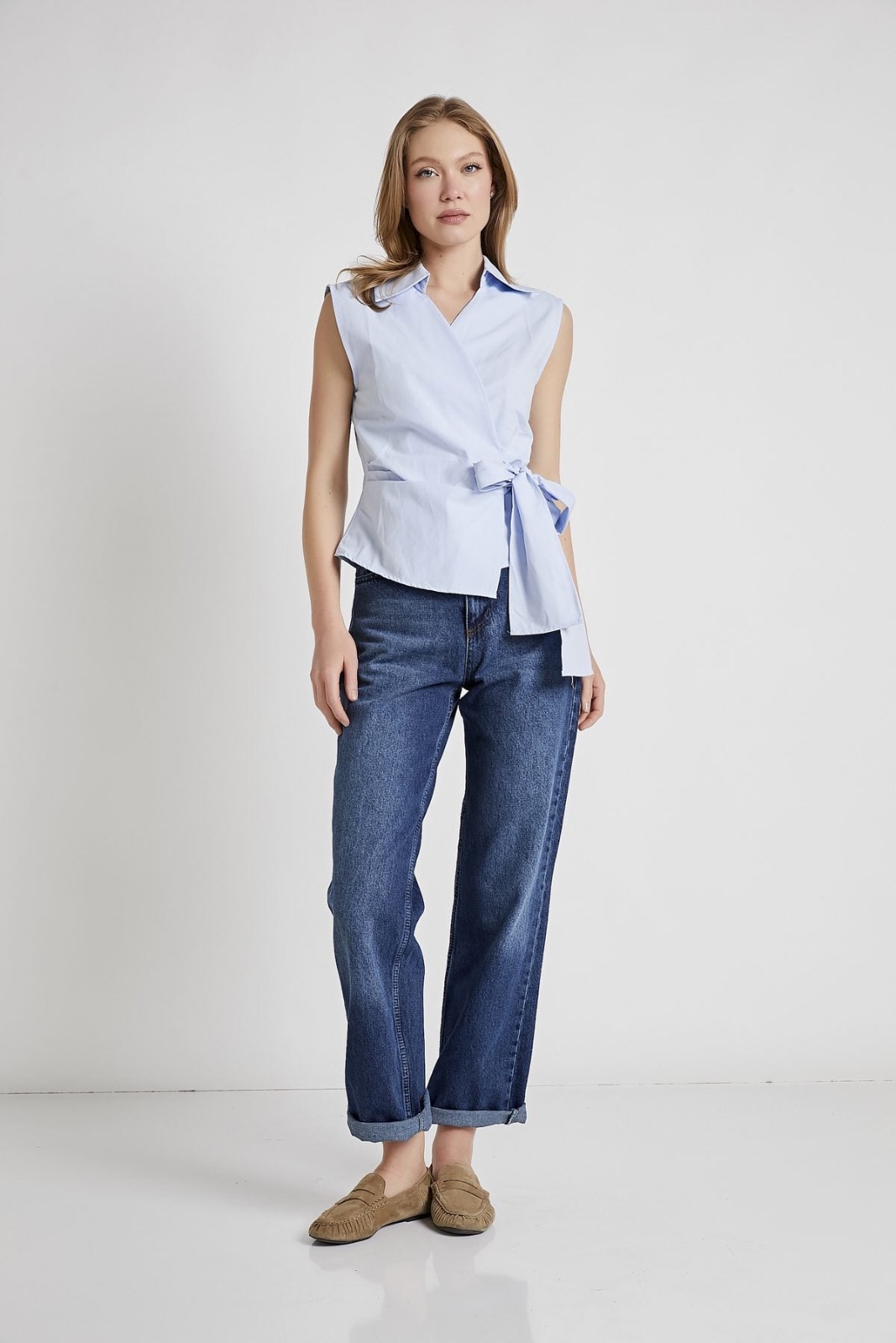 Sleeveless Wrap Shirt with Side Tie 3