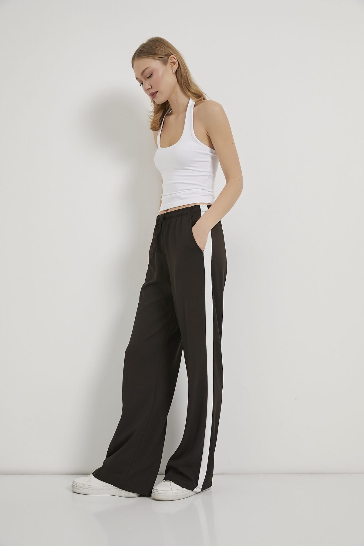 Track Pants 4
