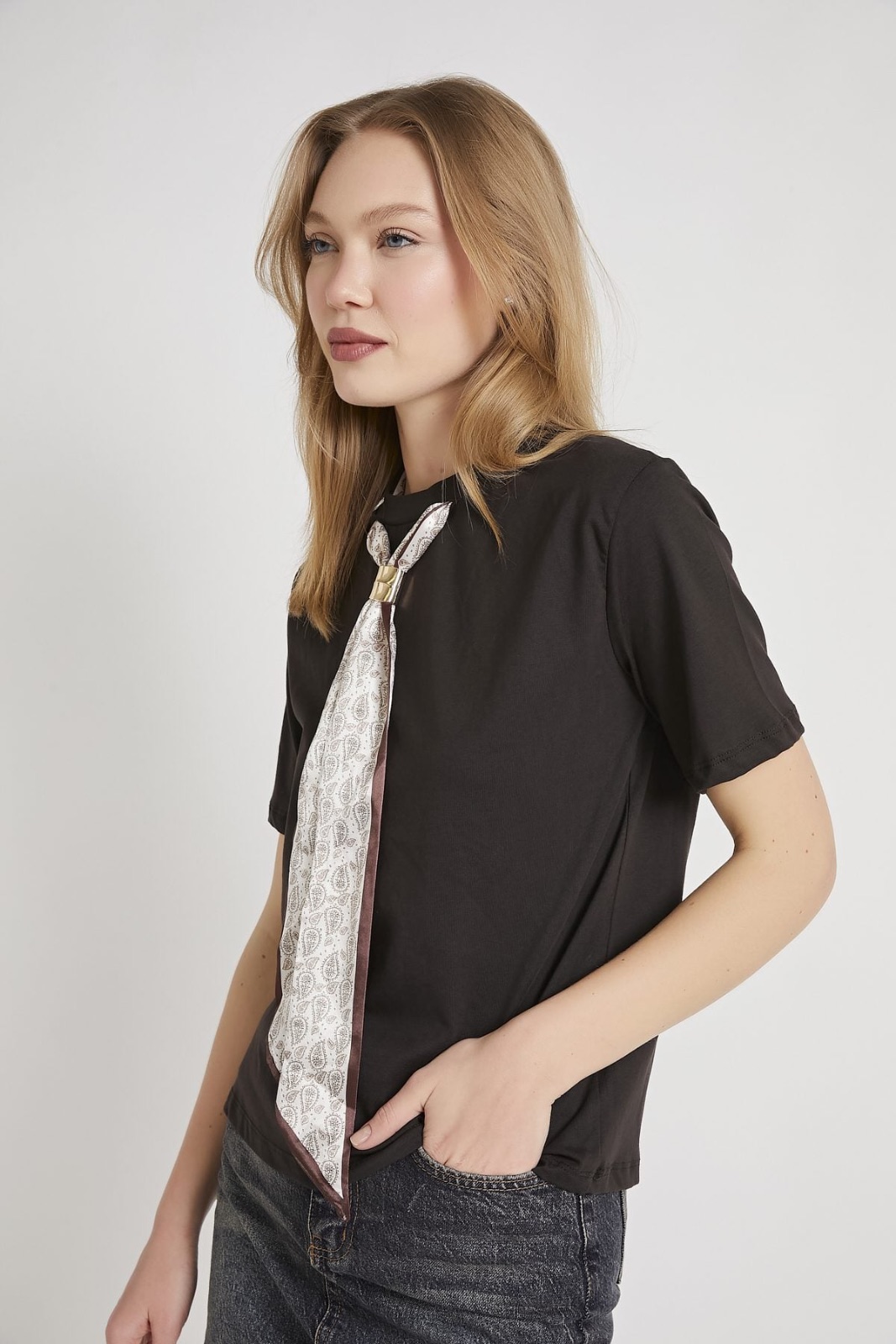 Short-Sleeve T-Shirt with Paisley Scarf Detail 2