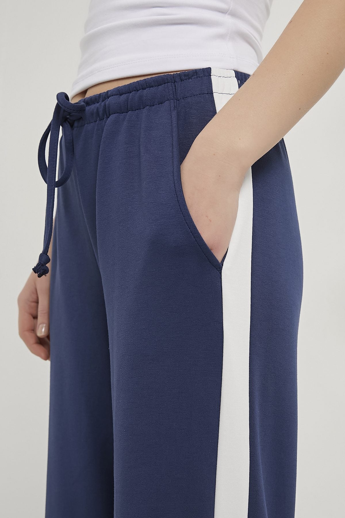 Track Pants 3