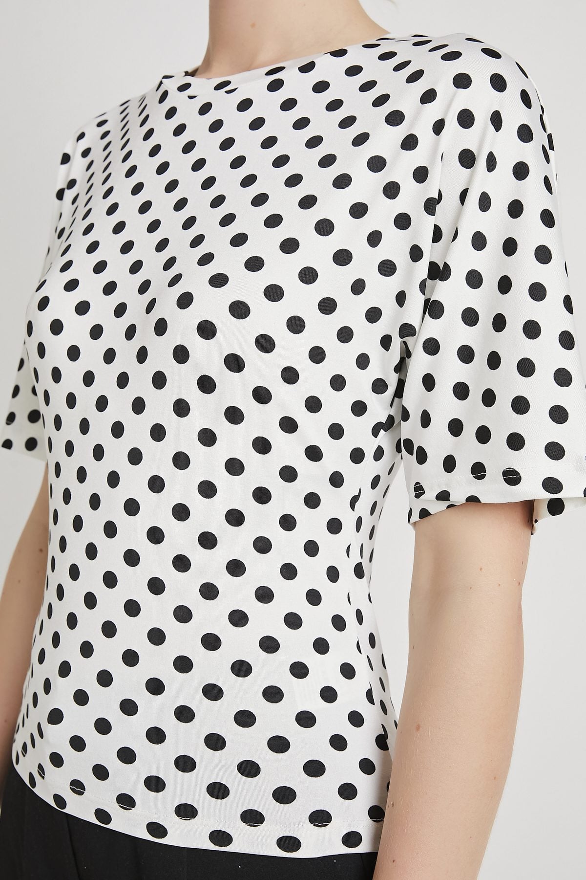 Polka dot T-Shirt 8