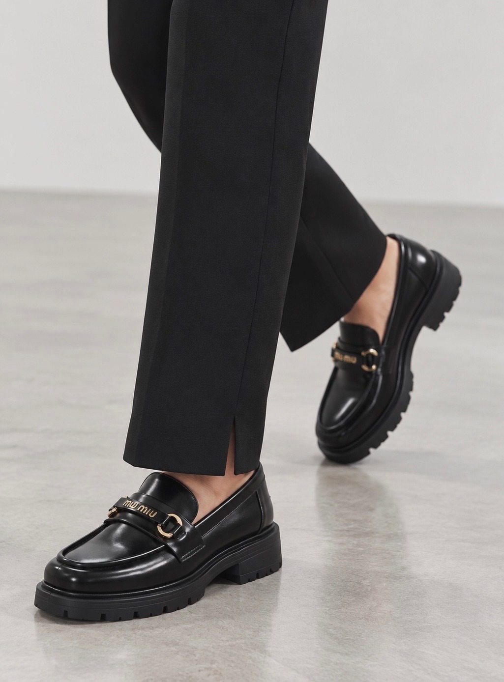 BUCKLE DETAIL LOAFERS