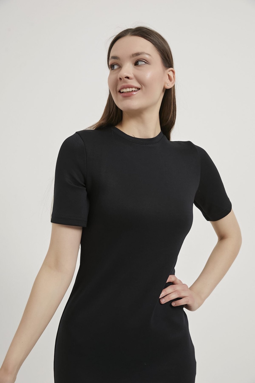 Fitted Short-Sleeve Dress 5