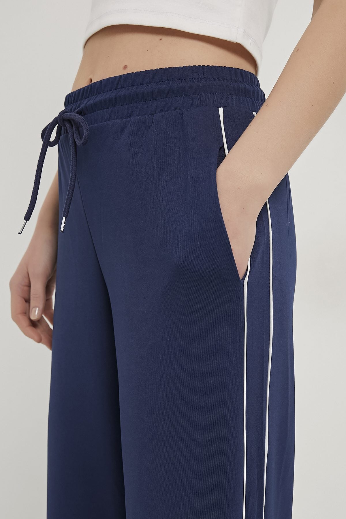 Track Pants 5