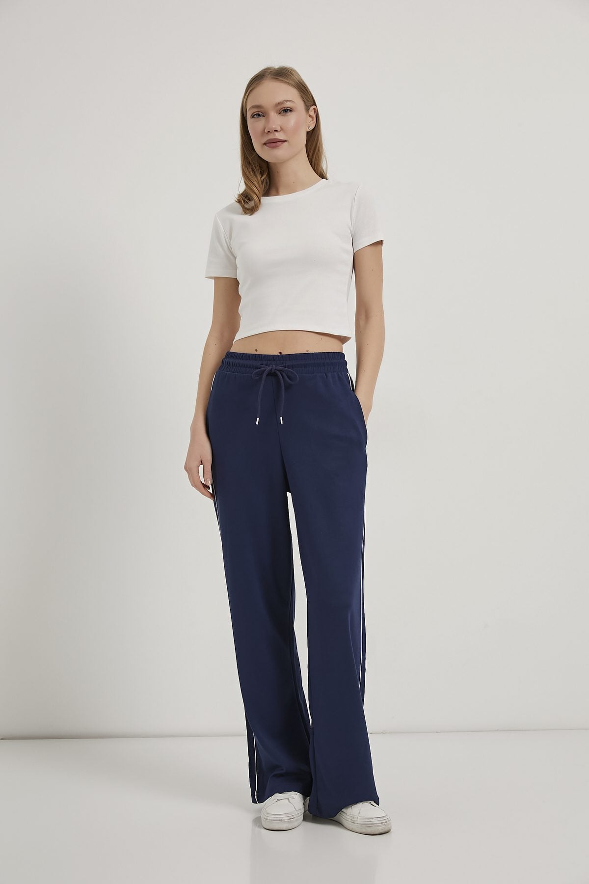 Track Pants 4