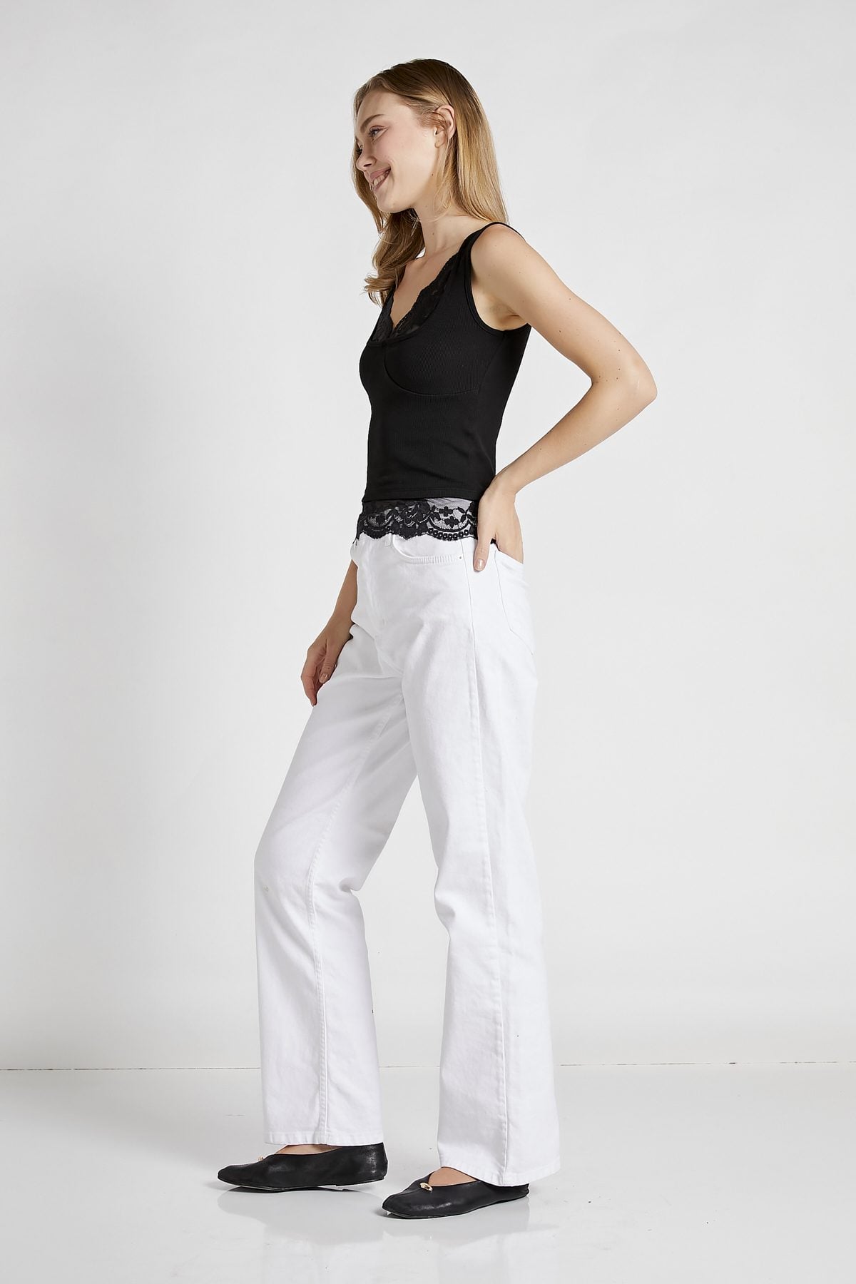 Lace Detail Tank Top 10